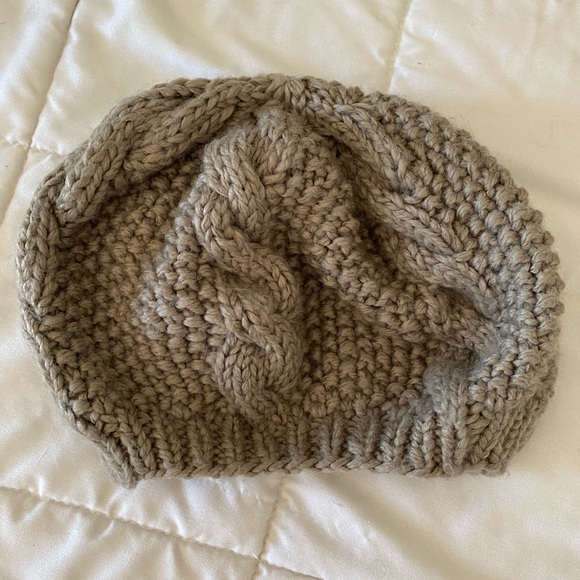 Divided Accessories - H&M Divided Knit Wool Beanie Slouchy